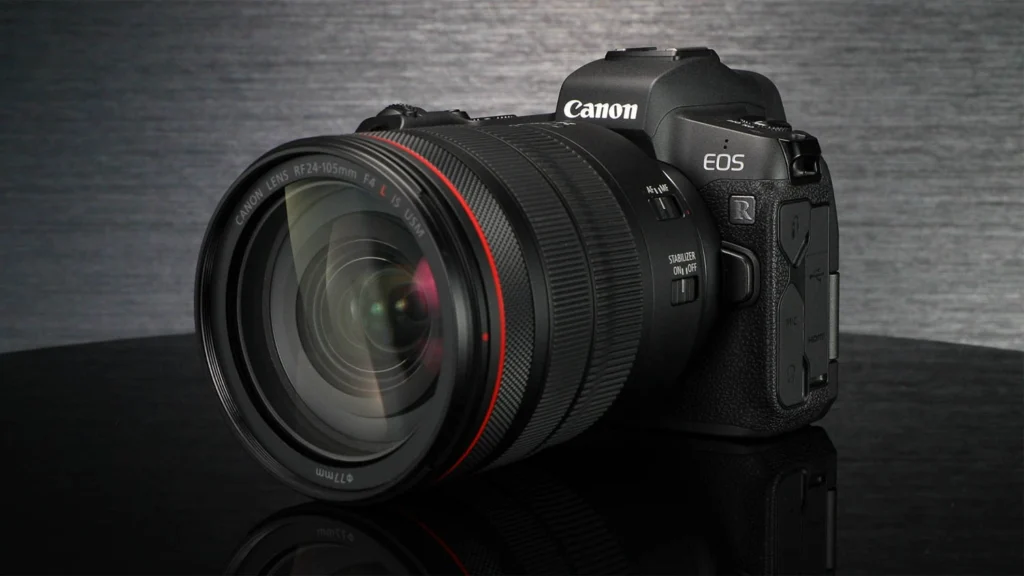 Camera Canon EOS R7